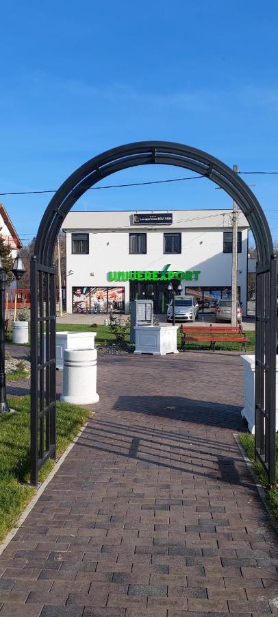 Lux Novi Park Apartment